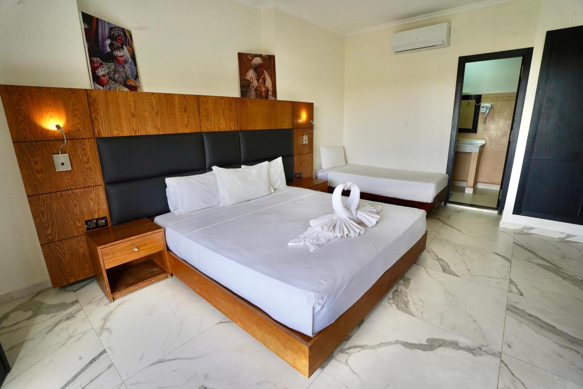 Ourika Camp Suites Hotel & Resort El Harkat Exterior photo