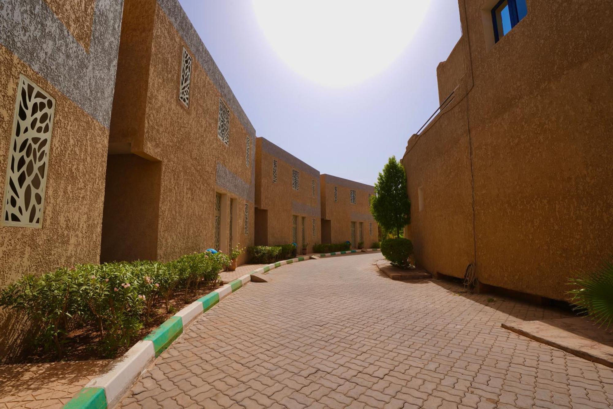 Ourika Camp Suites Hotel & Resort El Harkat Exterior photo